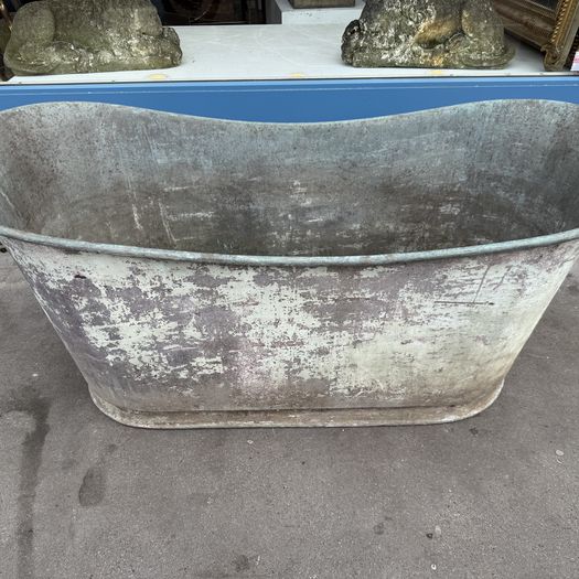 Double ended copper bath / planter
