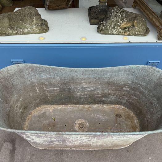 Double ended copper bath / planter