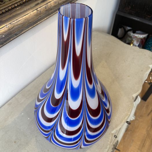 Large Murano glass vase