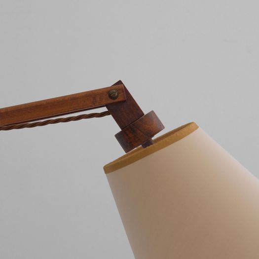 A Workshop Lamp