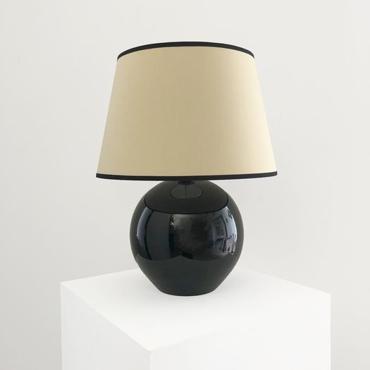 A Black Ball Pottery Table Lamp