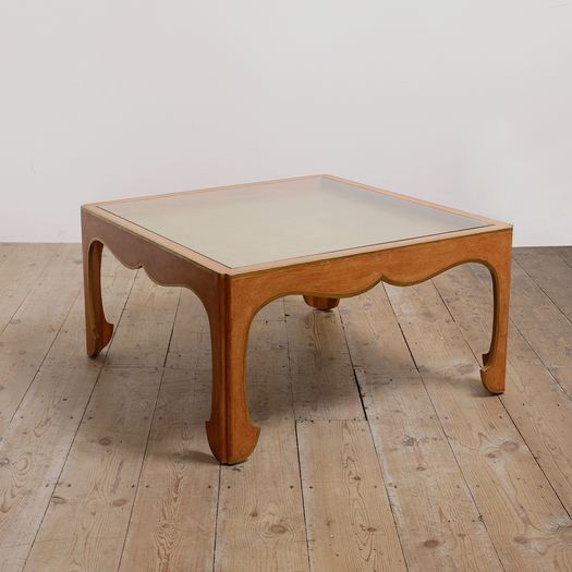 A Chinese-style Coffee Table ­