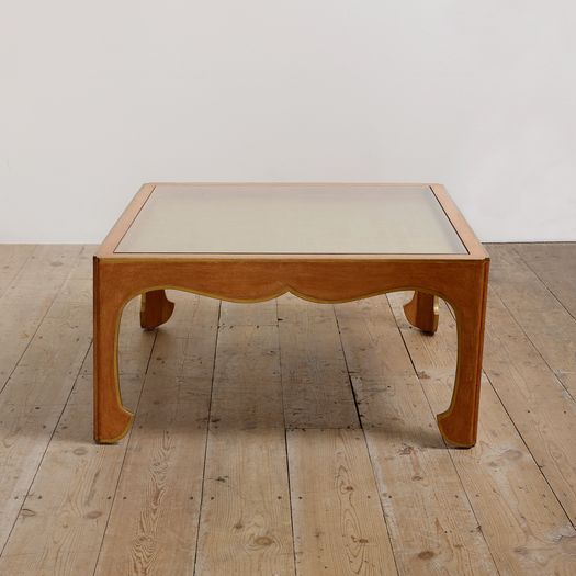 A Chinese-style Coffee Table ­