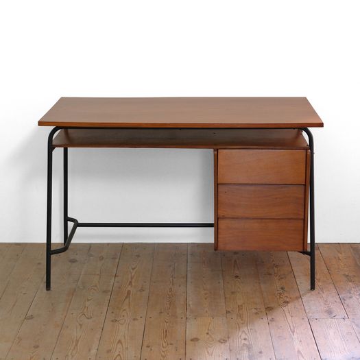 A Desk & Chair Set
