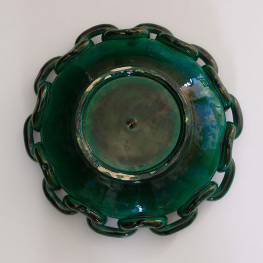 A Green Chain Ceramic Dish