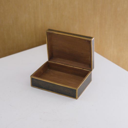 A Cloisonné Enamel Box