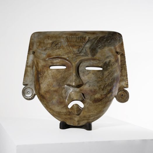 An Aztec Onyx Mask