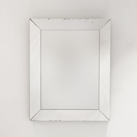 A Simple Rectangular Mirror
