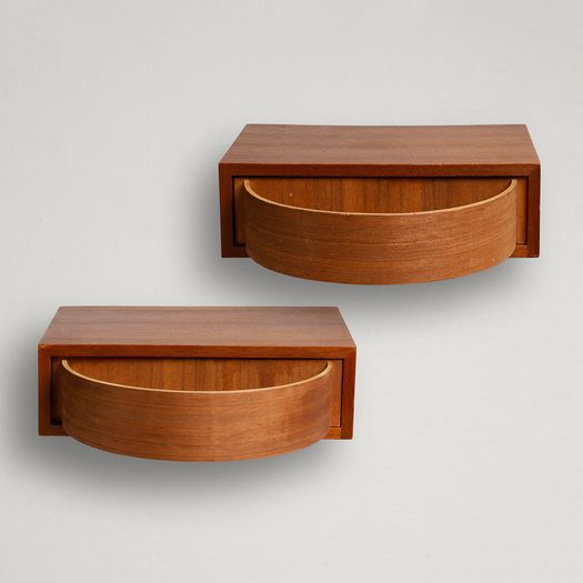 A Pair of Flying Bedsides