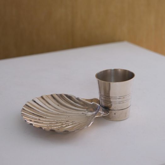 A Silver-plated Shell Dish