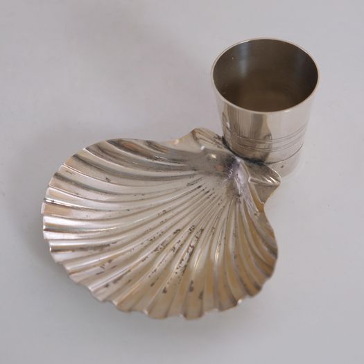 A Silver-plated Shell Dish