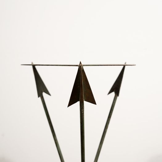 A Small Arrow Tripod