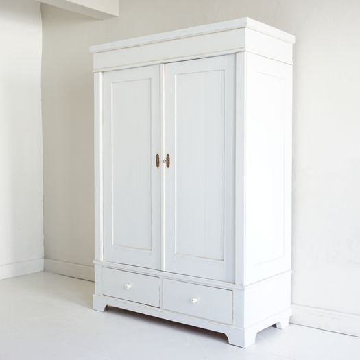 Continental Wardrobe