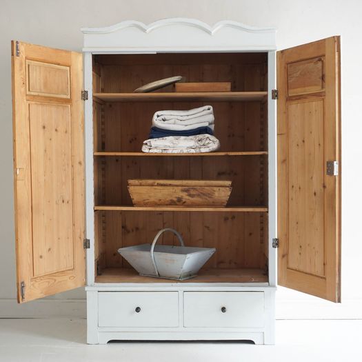 Continental Cupboard