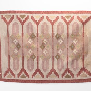 Swedish Kilim in Tones of Red