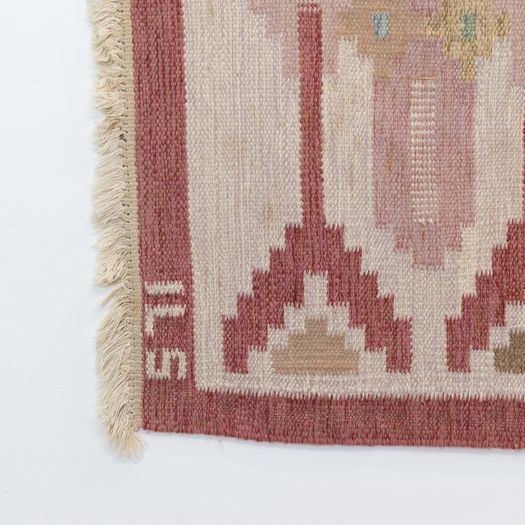 Swedish Kilim in Tones of Red