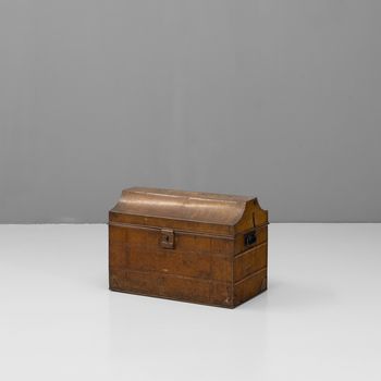 Tin Trunk