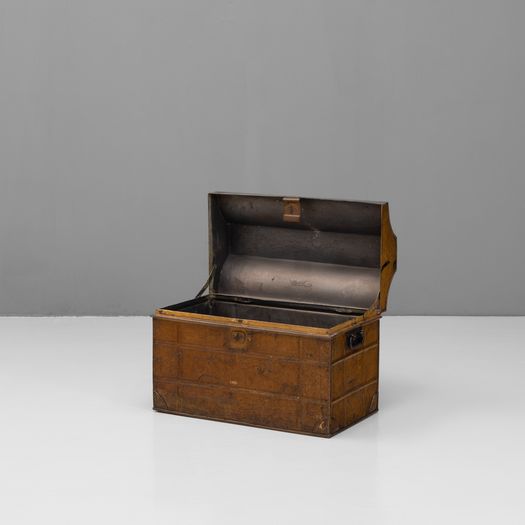 Tin Trunk