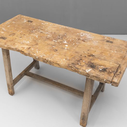 Stretcher Table