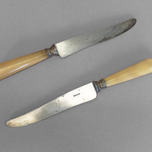 Set of 12 Knives