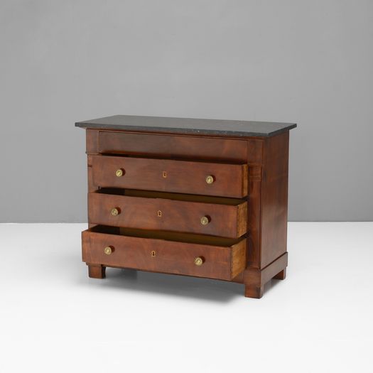 Small Commode