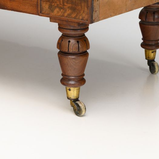Scroll Arm Settee