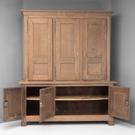 Chestnut Cupboard