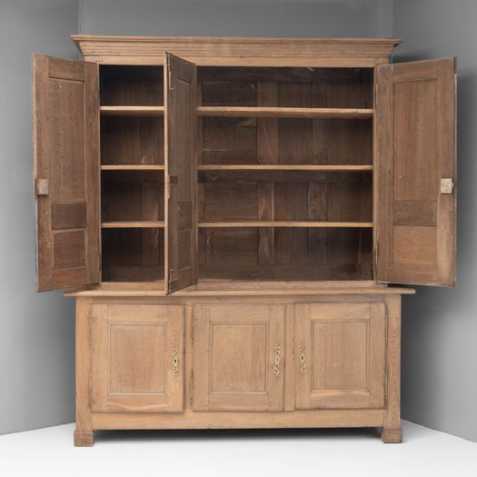 Chestnut Cupboard