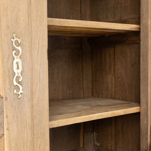 Chestnut Cupboard