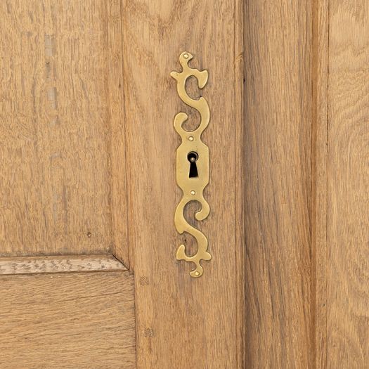Chestnut Cupboard