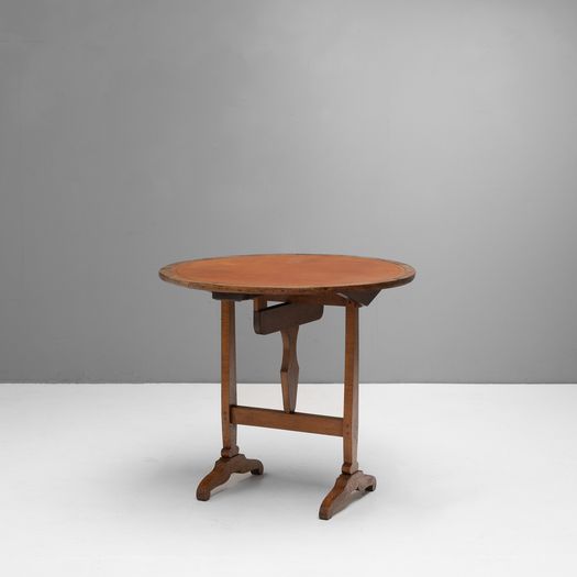 Vigneron Table