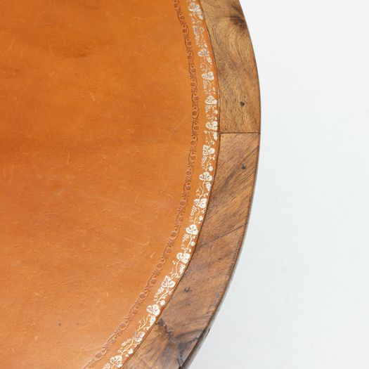 Vigneron Table