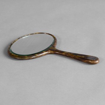 Handheld Mirror