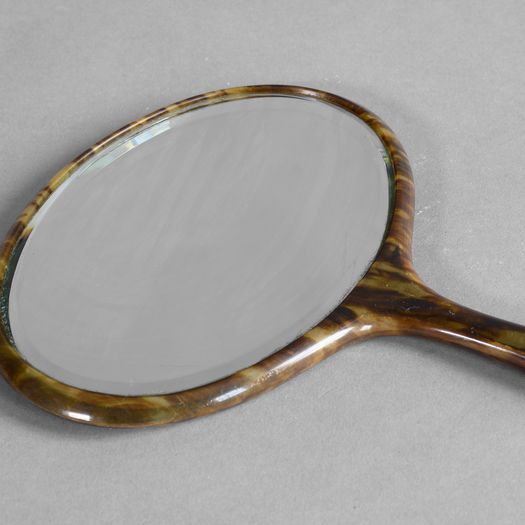 Handheld Mirror