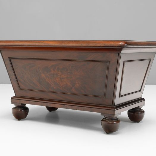 Mahogany Cellarette