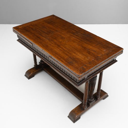 Draw Leaf Table