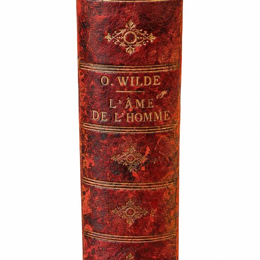 Antique Oscar Wilde Cigarette Holder