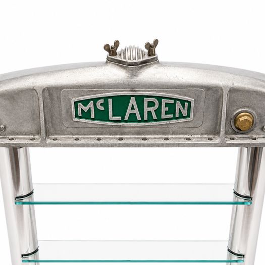 Mc Laren Shelves