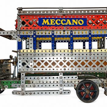 Meccano Bus