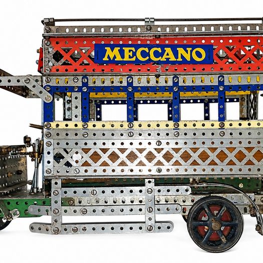 Meccano Bus