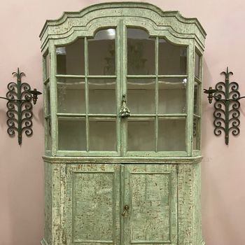 A Dutch 18th C Vitrine